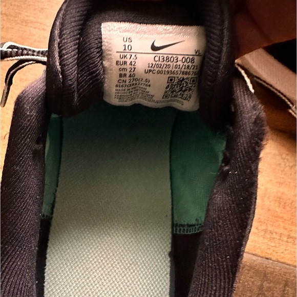 Nike Quest 2 Running Shoes | Size 10 - Picture 5 of 6